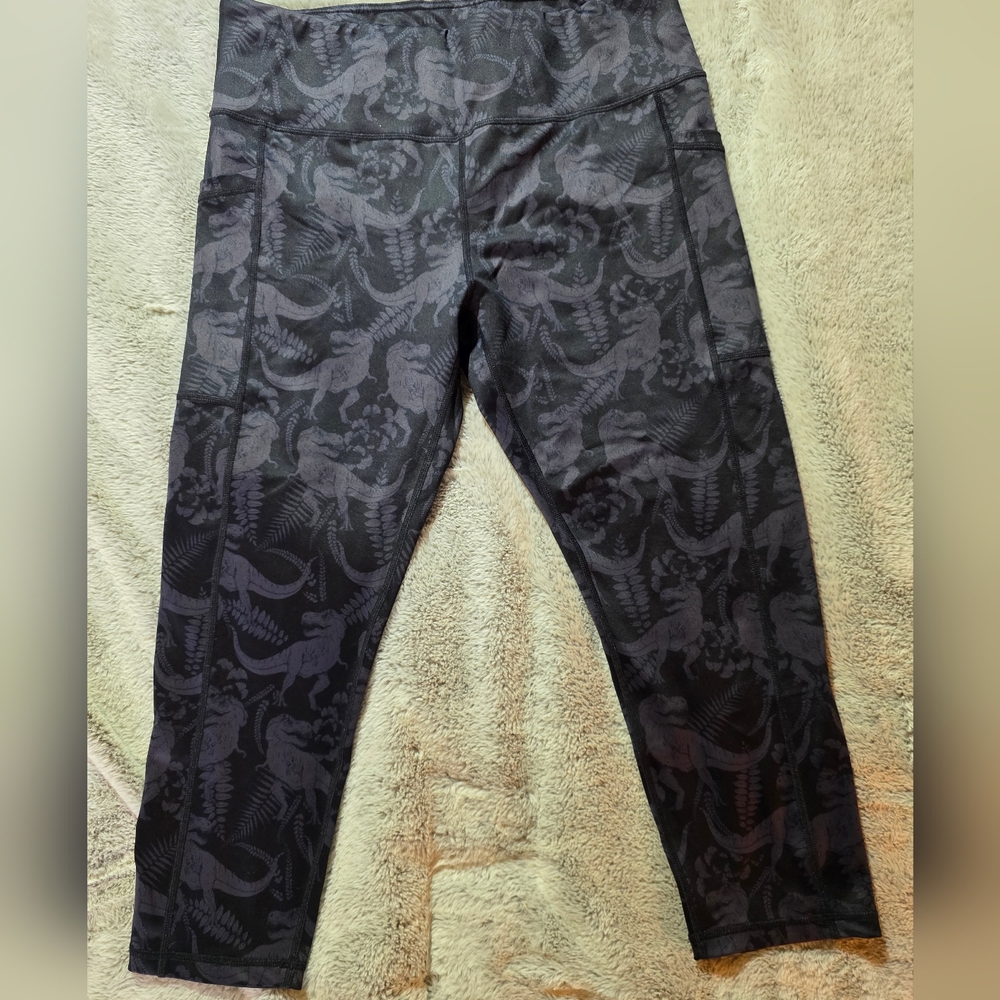 CVG Capri Length T-Flex Leggings